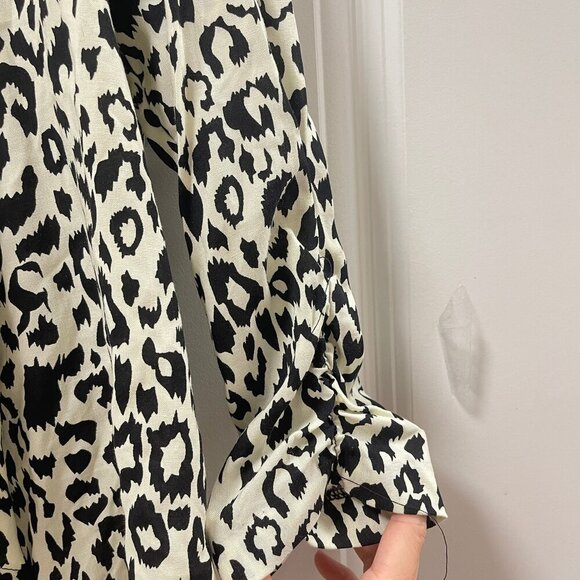 Maurices Leopard Print Lightweight Blazer Cardigan – S - Picture 4 of 8